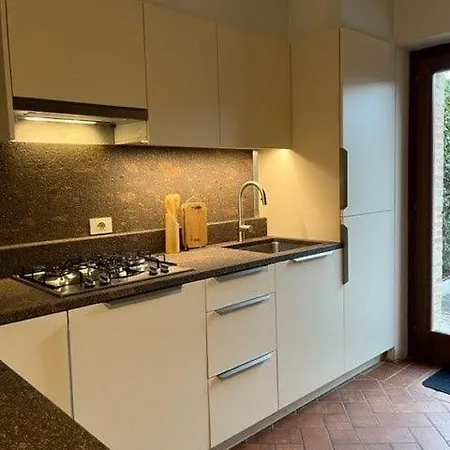 Holiday home In Carlotte Mit Eigenem Garten Lazise